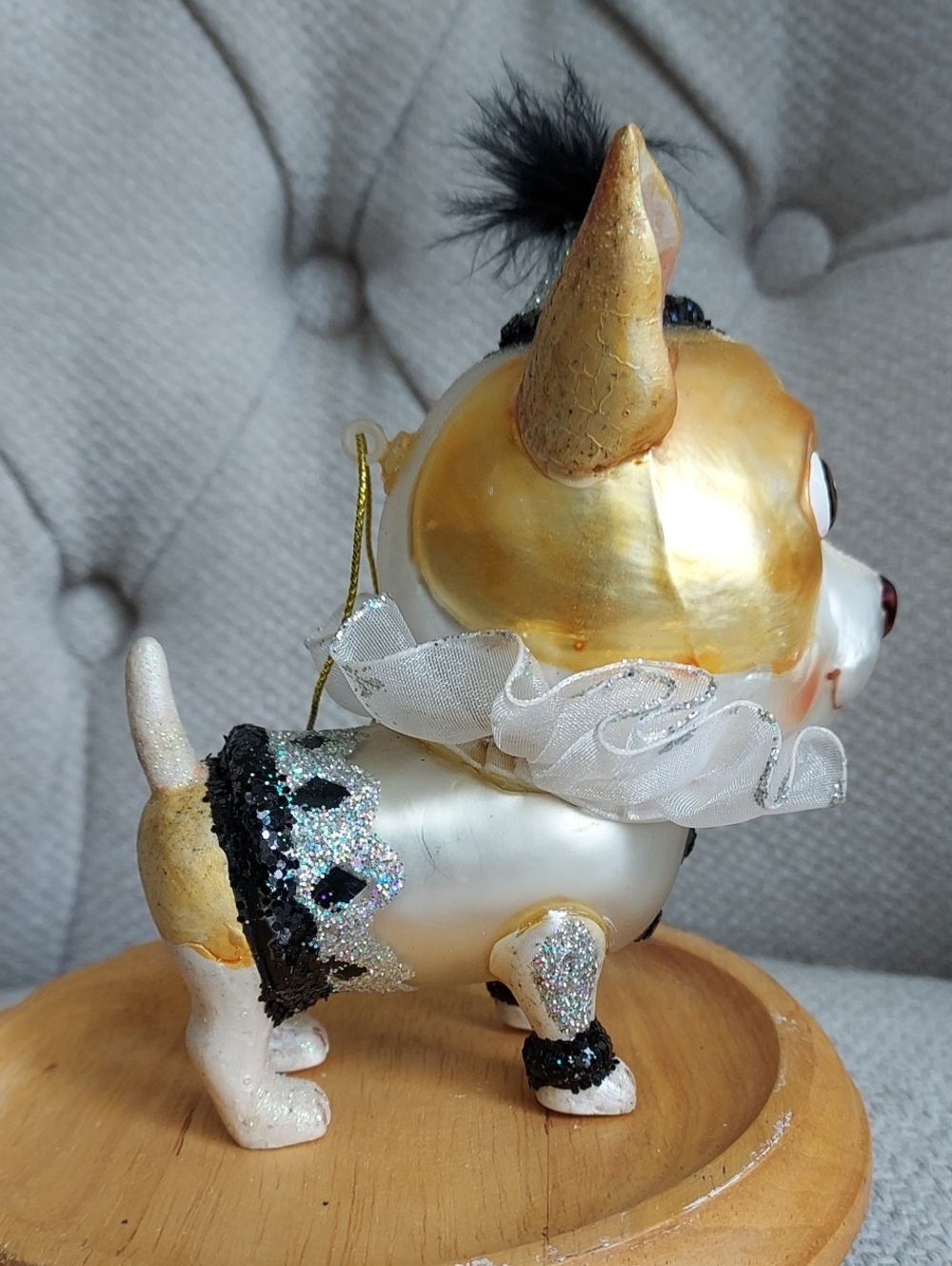 Robert Stanley Blown Glass Chihuahua Clown Christmas Ornament - Picture 6 of 12